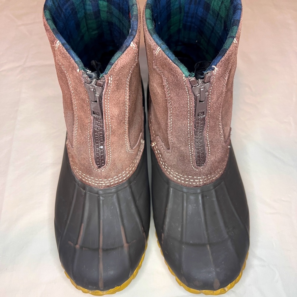 Read Head womens 14/men's 12 snow boots